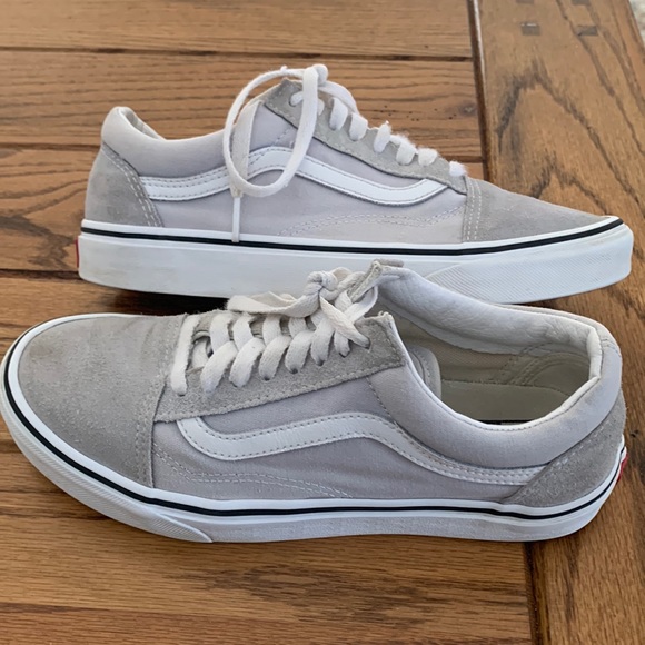 Vans Shoes - Vans unisex (W)8.5, (M)7 GUC